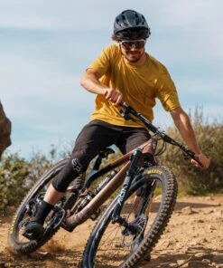 ALL-MOUNTAIN SHORT - REGULAR FIT 13" -Voler 2024.02.29 DevinMadonnaAllMtn 2 2